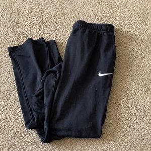 Slim Nike sweats
